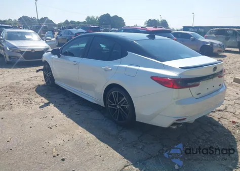 2025 Toyota Camry Xse z USA, uszkodzony, nr VIN 4T1DAACK2SU152855